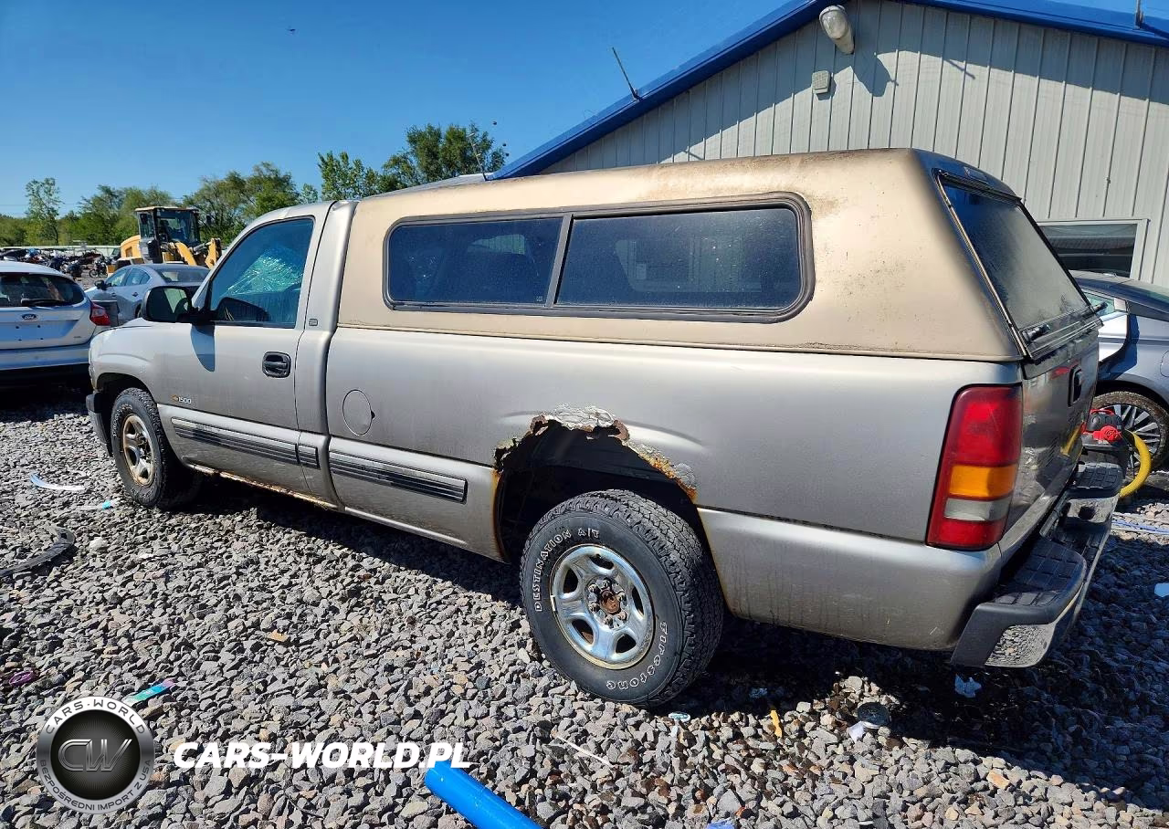 2000 Chevrolet Silverado C1500 VIN:1GCEC14W2YE299135 - 2