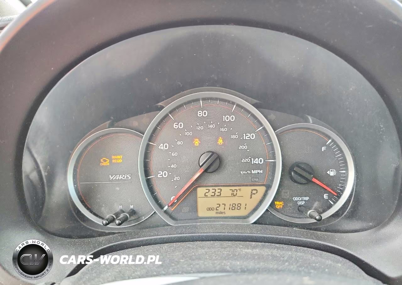 2012 Toyota Yaris 5-Door Le VIN:JTDKTUD32CD521567 - 9