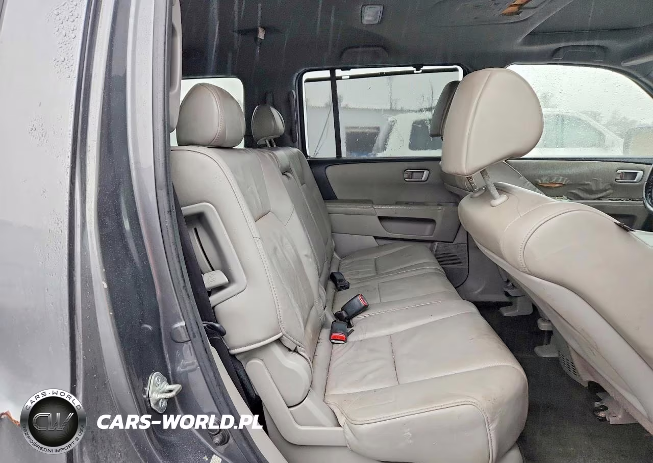 2010 Honda Pilot Touring VIN:5FNYF4H86AB022218 - 11