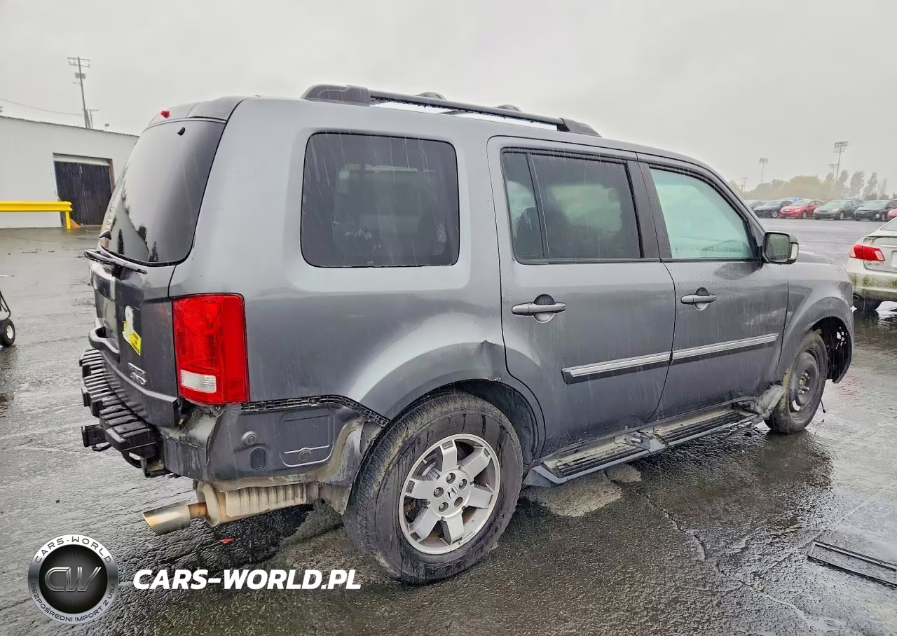2010 Honda Pilot Touring VIN:5FNYF4H86AB022218 - 3