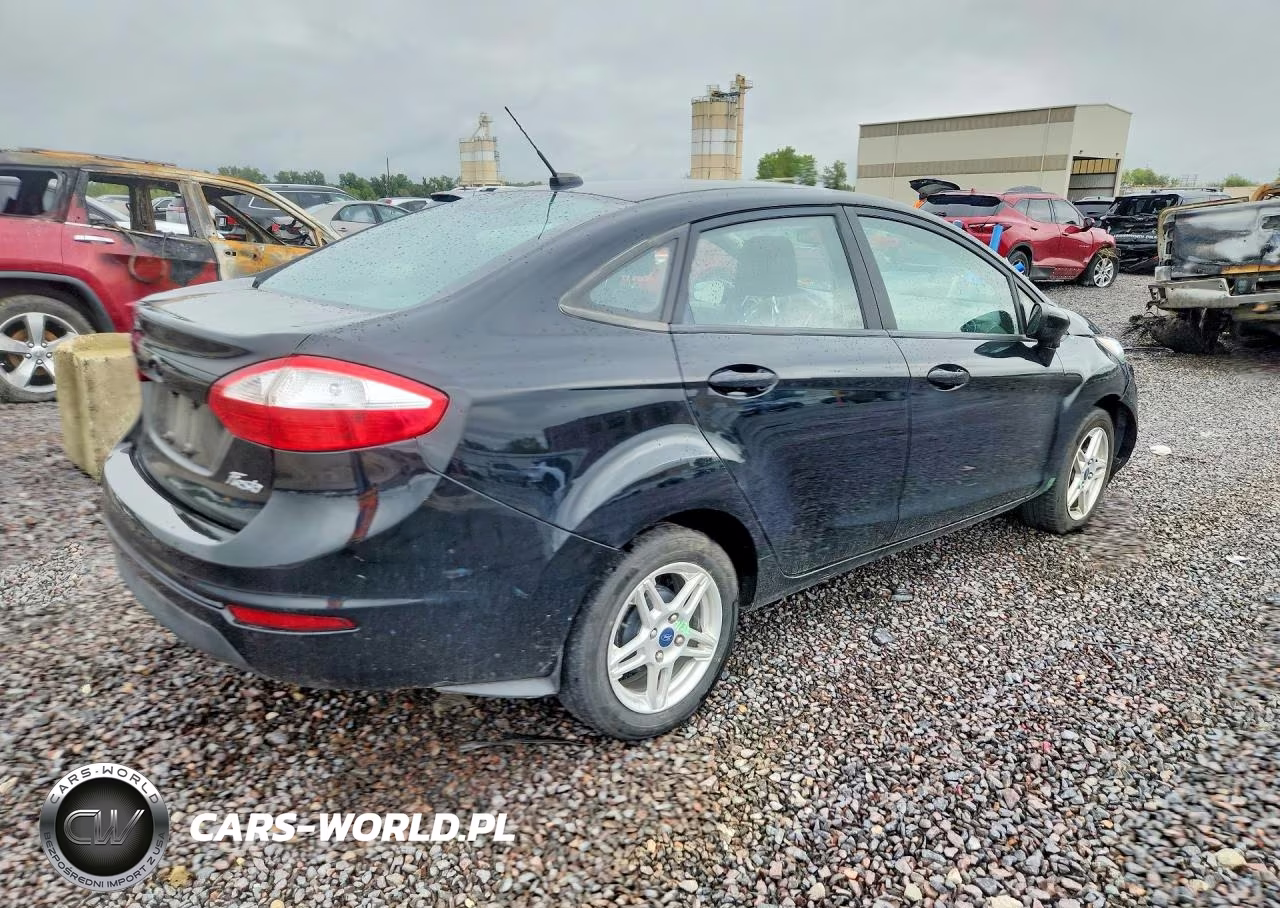 2019 Ford Fiesta Se VIN:3FADP4BJ7KM109555 - 3