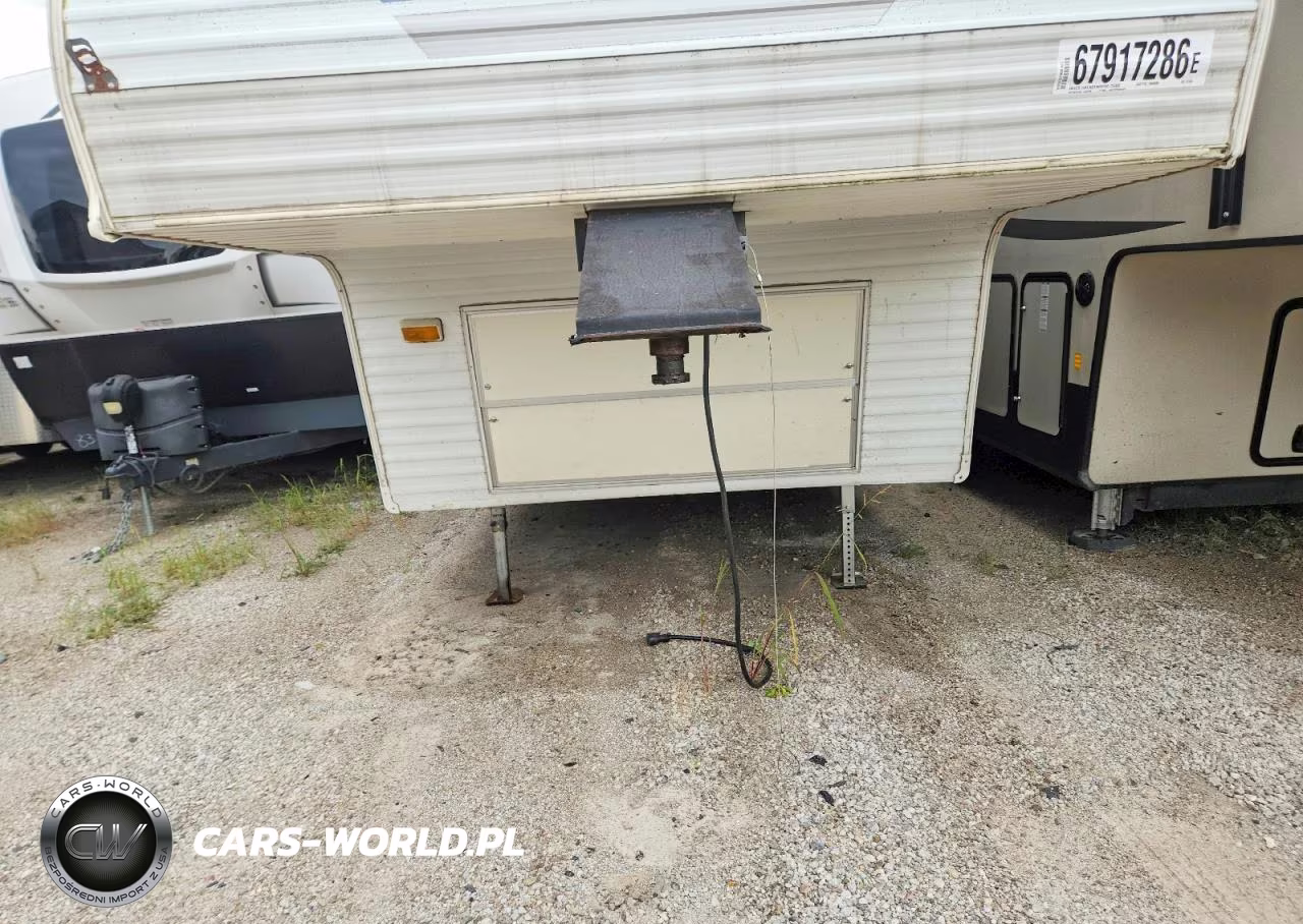 2005 Fleetwood Terry Camper VIN:1EA5B292452971064 - 9