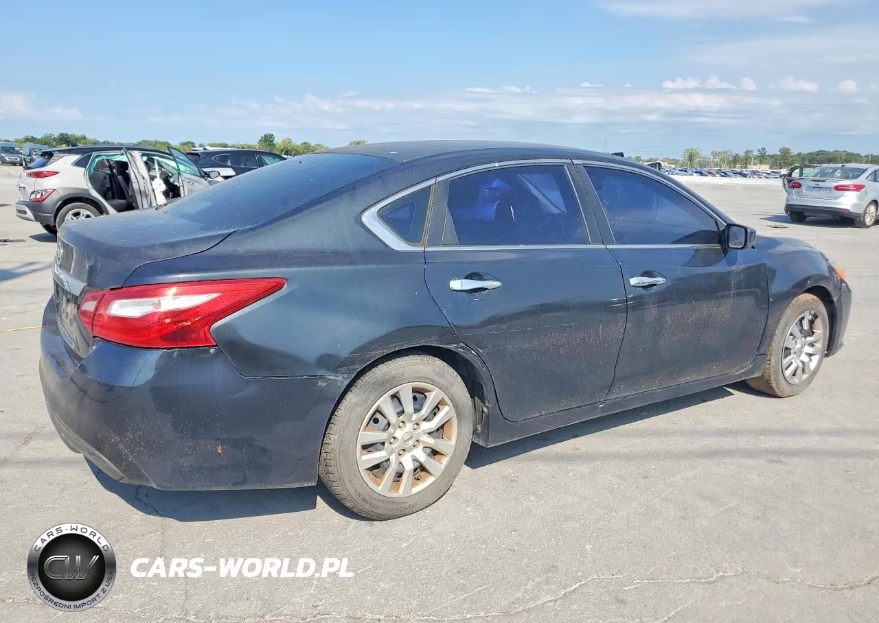 2016 Nissan Altima 2.5 S VIN:1N4AL3AP2GC159304 - 3