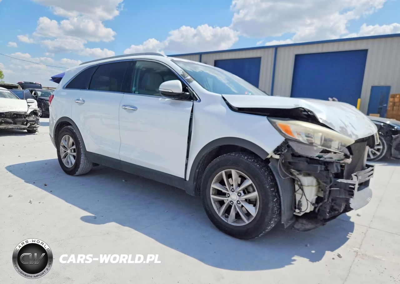 2016 Kia Sorento Lx V6 VIN:5XYPG4A52GG023943 - 4