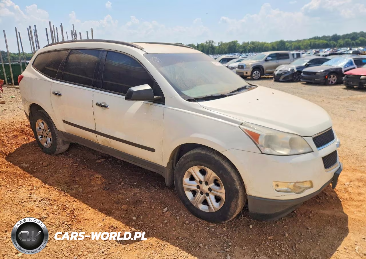 2012 CHEVROLET TRAVERSE LS VIN:1GNKRFED9CJ306892 - 4
