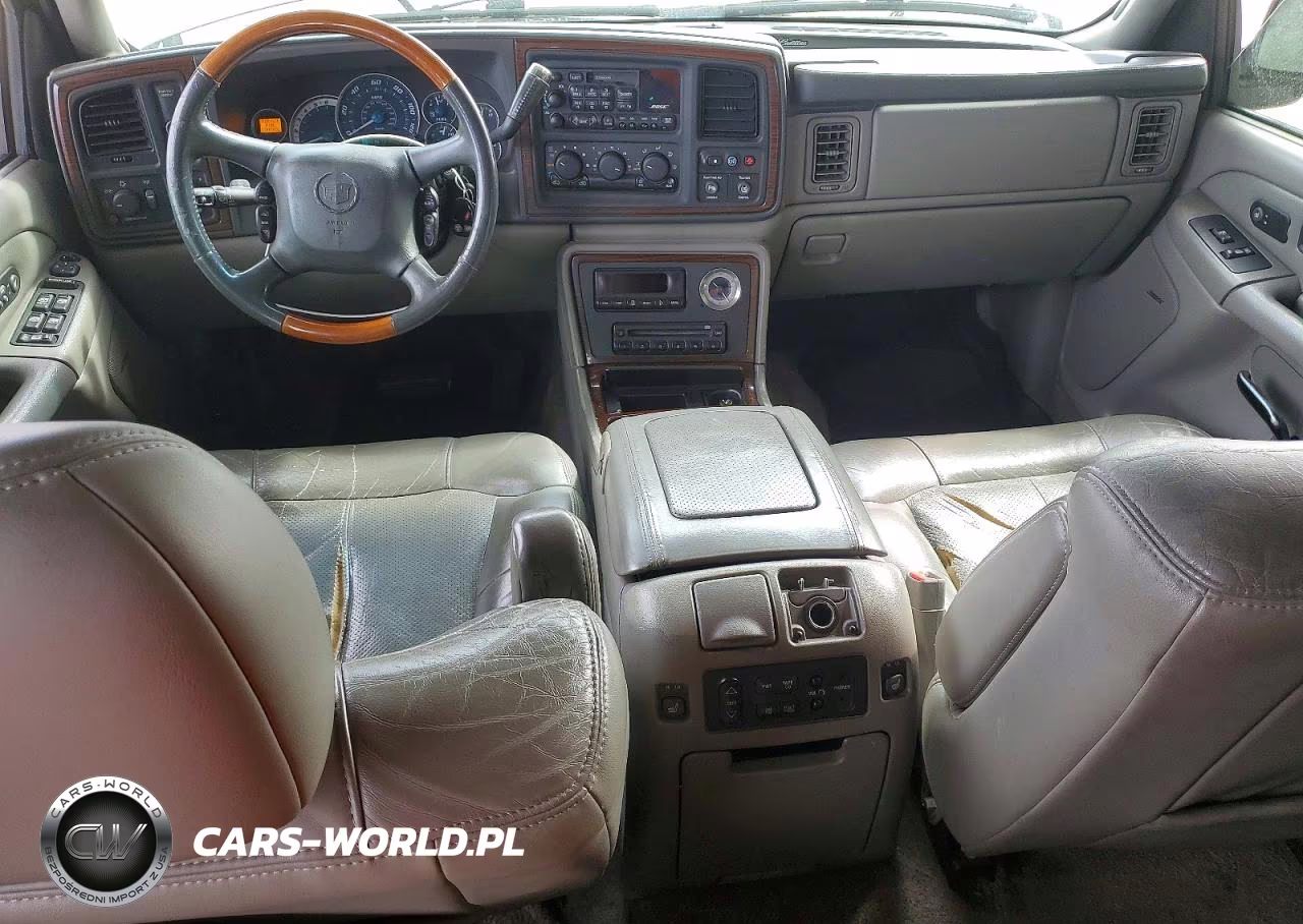 2002 Cadillac Escalade Luxury VIN:1GYEC63TX2R292111 - 8