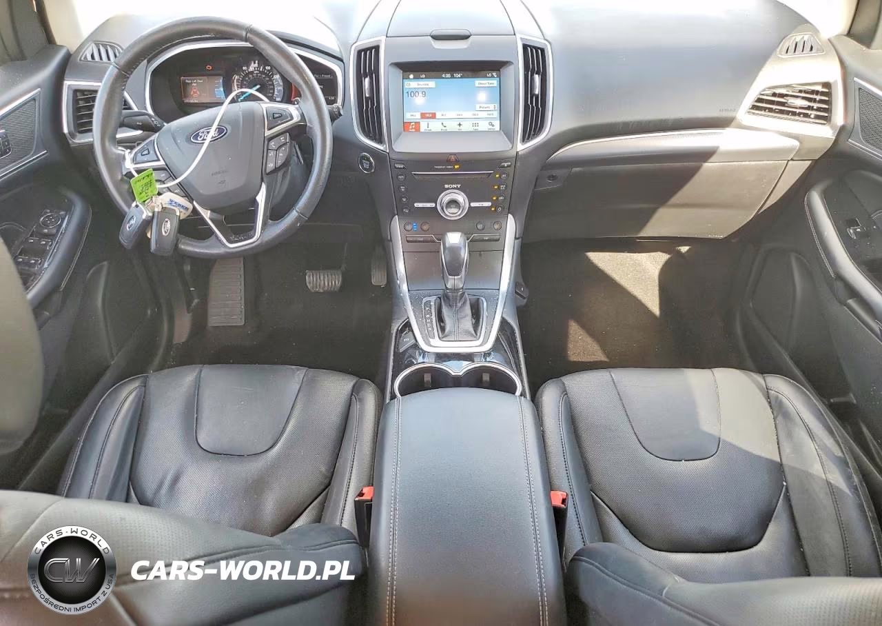 2018 Ford Edge Titanium VIN:2FMPK3K9XJBB42731 - 8