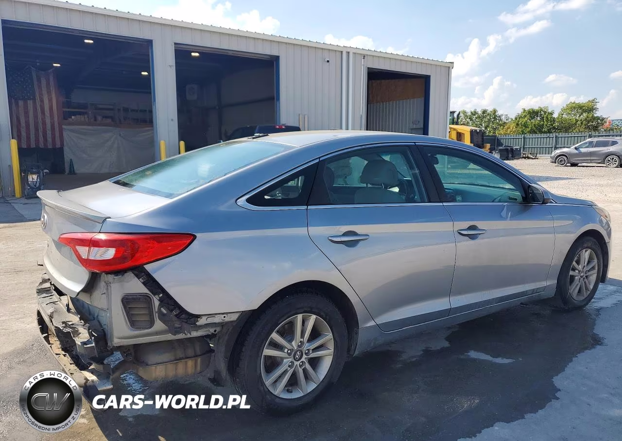 2016 Hyundai Sonata Se VIN:5NPE24AF4GH304200 - 3