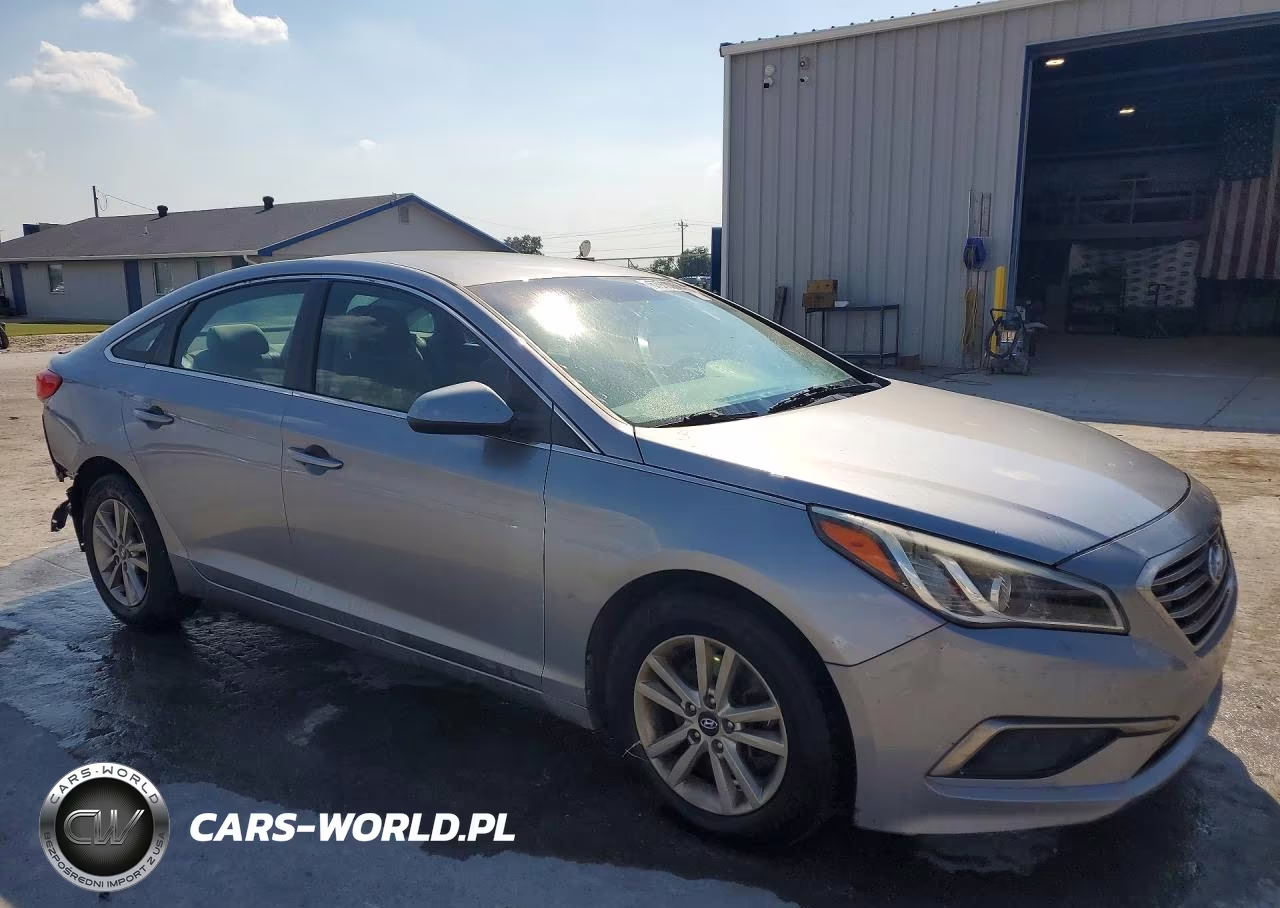 2016 Hyundai Sonata Se VIN:5NPE24AF4GH304200 - 4