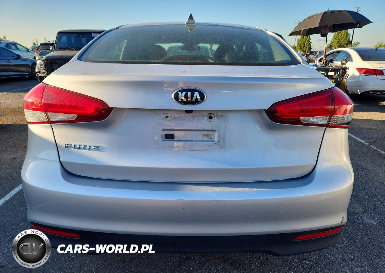 2018 Kia Forte Lx VIN:3KPFL4A73JE244223 - 6