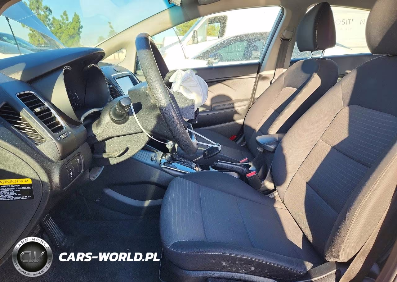 2018 Kia Forte Lx VIN:3KPFL4A73JE244223 - 7