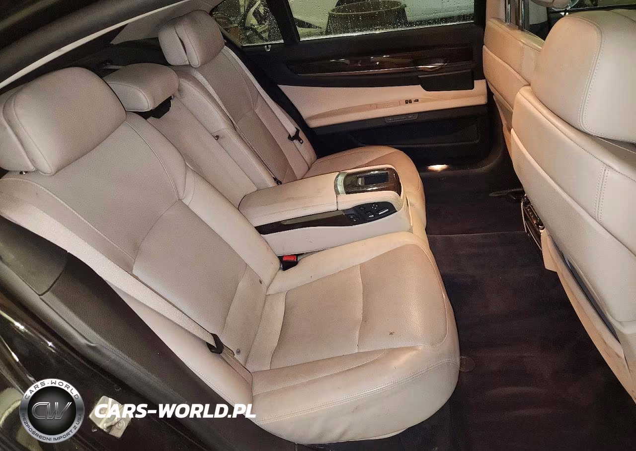 2011 BMW 750 Lxi VIN:WBAKC8C55BC433883 - 10
