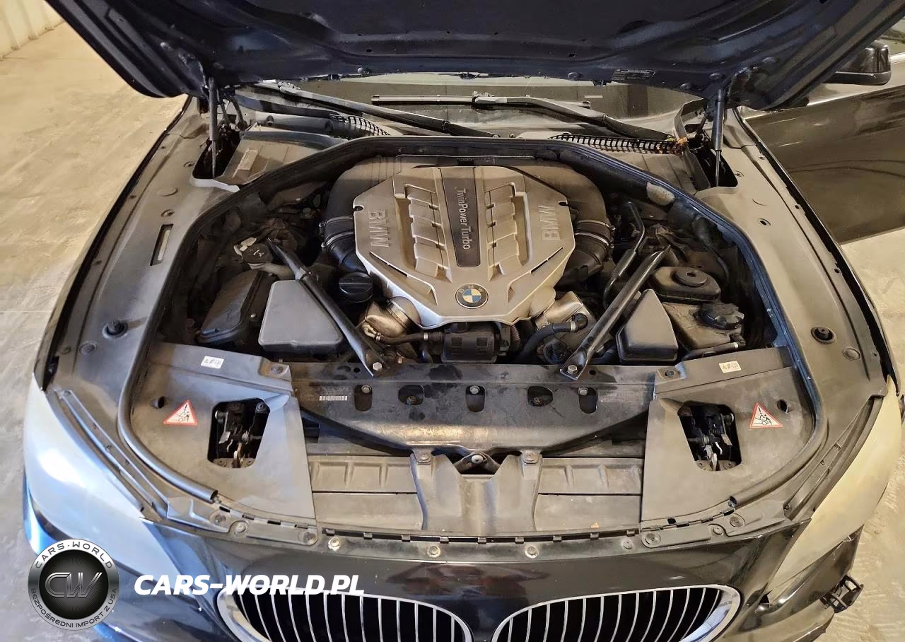 2011 BMW 750 Lxi VIN:WBAKC8C55BC433883 - 11