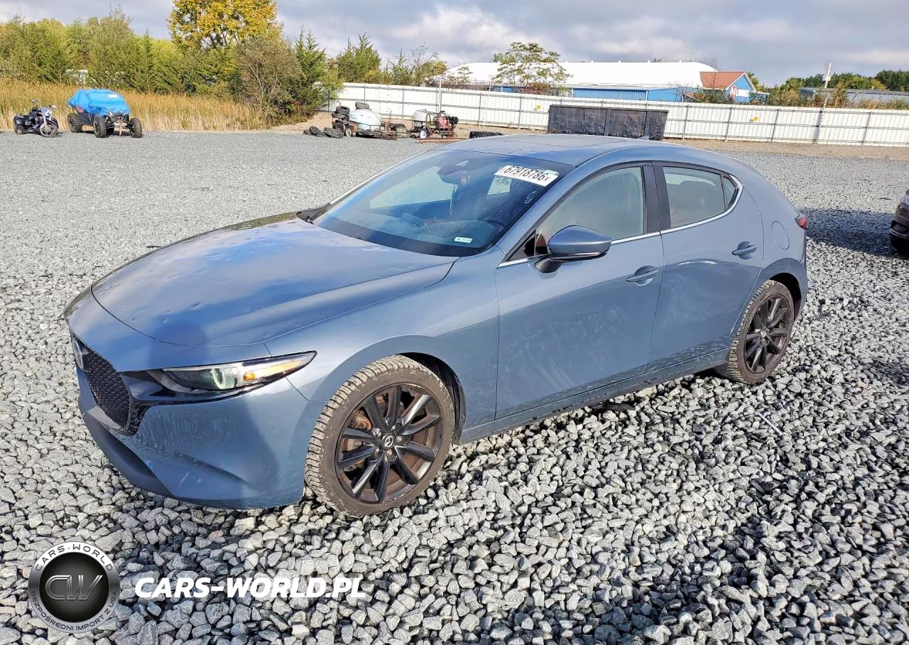 2020 Mazda 3 Premium