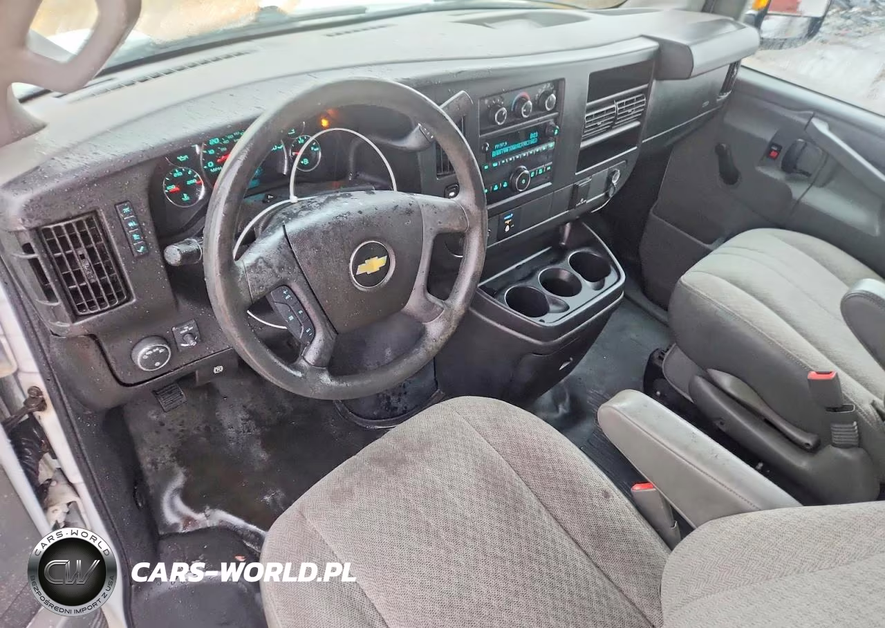 2017 Chevrolet Express Delivery Truck VIN:1GB0GRFG6H1124949 - 8