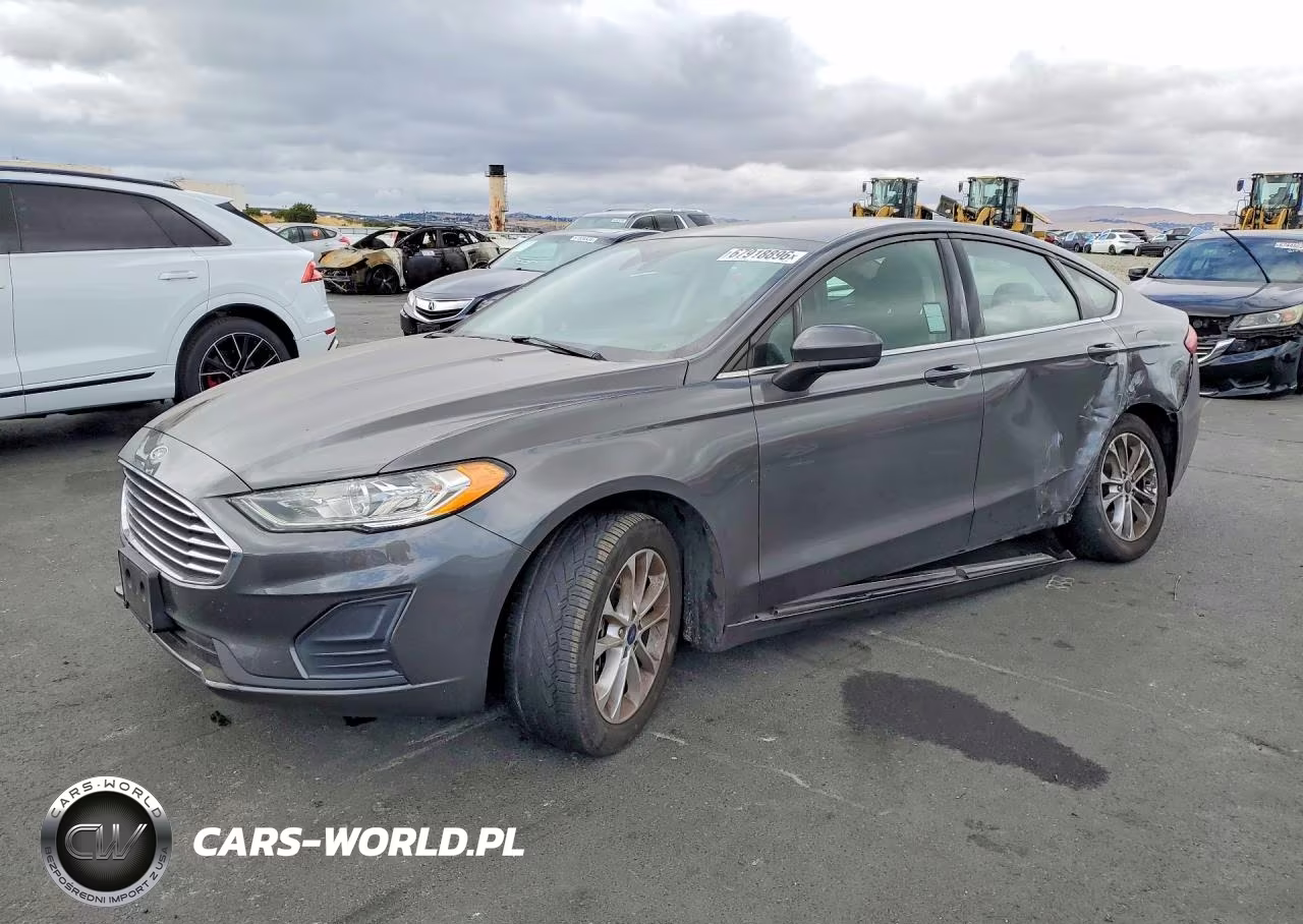 2019 Ford Fusion Se – zdjęcie 1 z 12