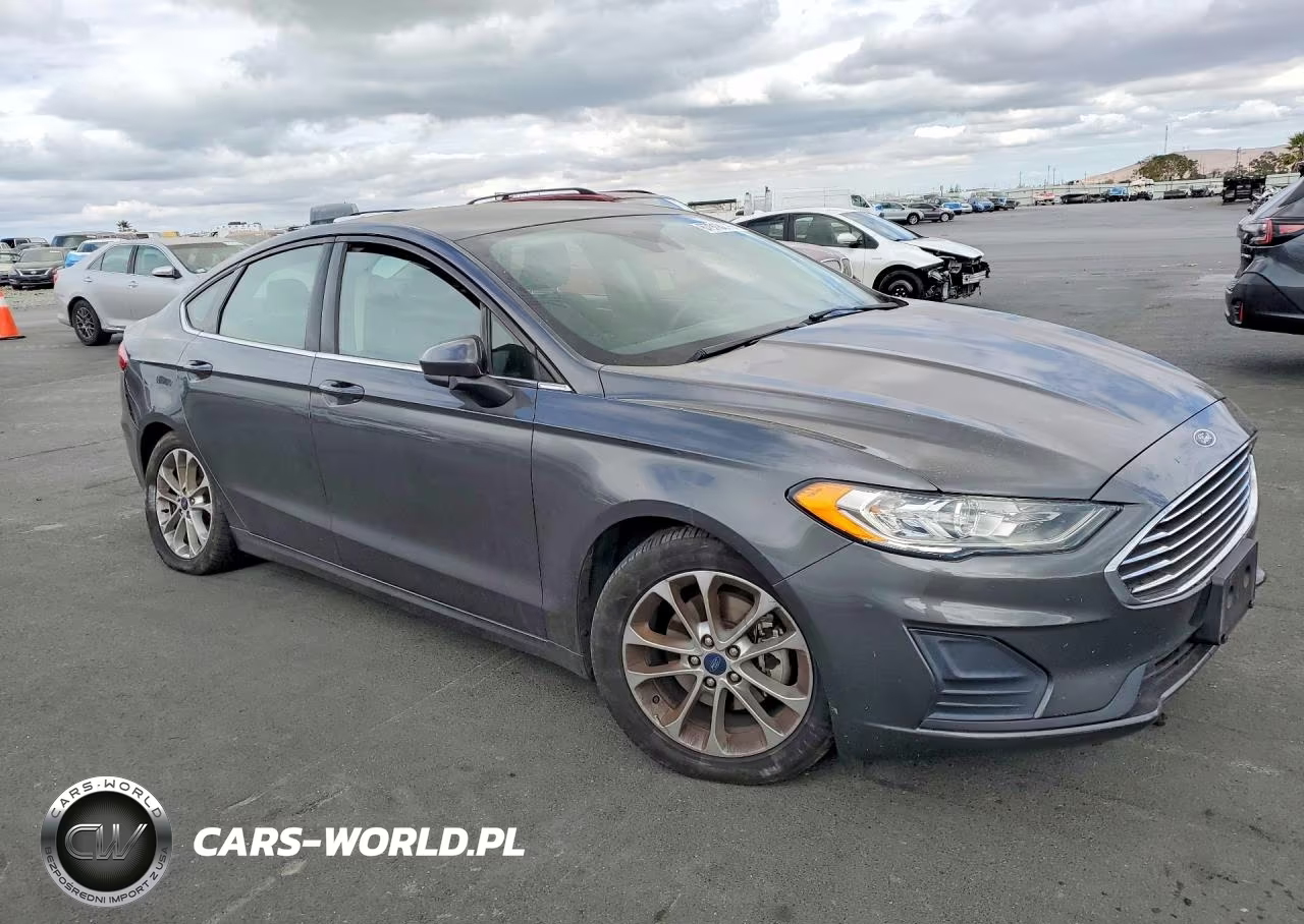 2019 Ford Fusion Se VIN:3FA6P0HD5KR115618 - 4