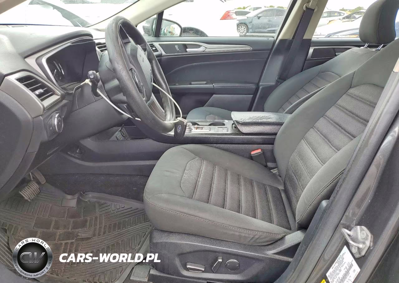 2019 Ford Fusion Se VIN:3FA6P0HD5KR115618 - 7