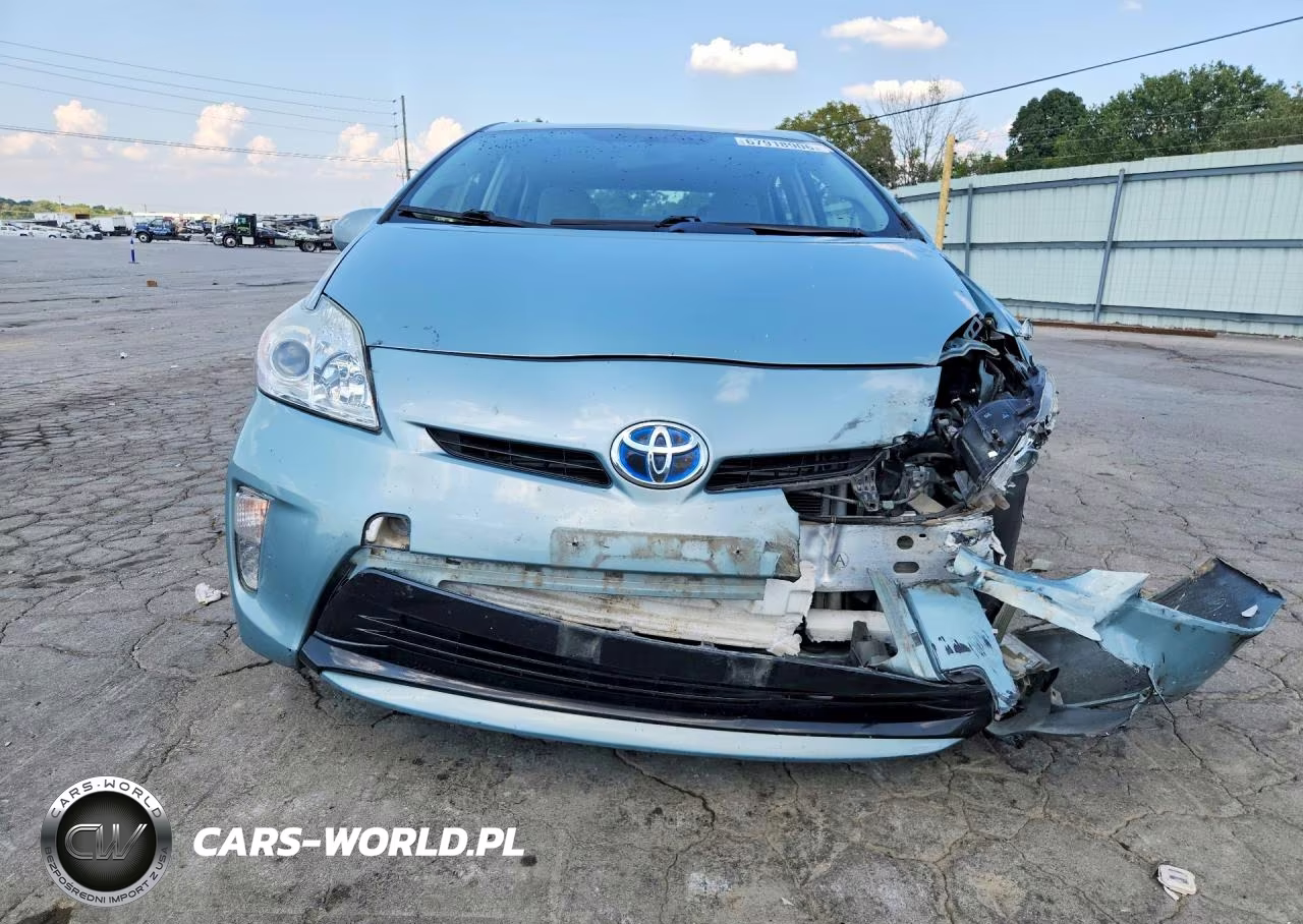 2014 Toyota Prius Two VIN:JTDKN3DU4E1824237 - 5