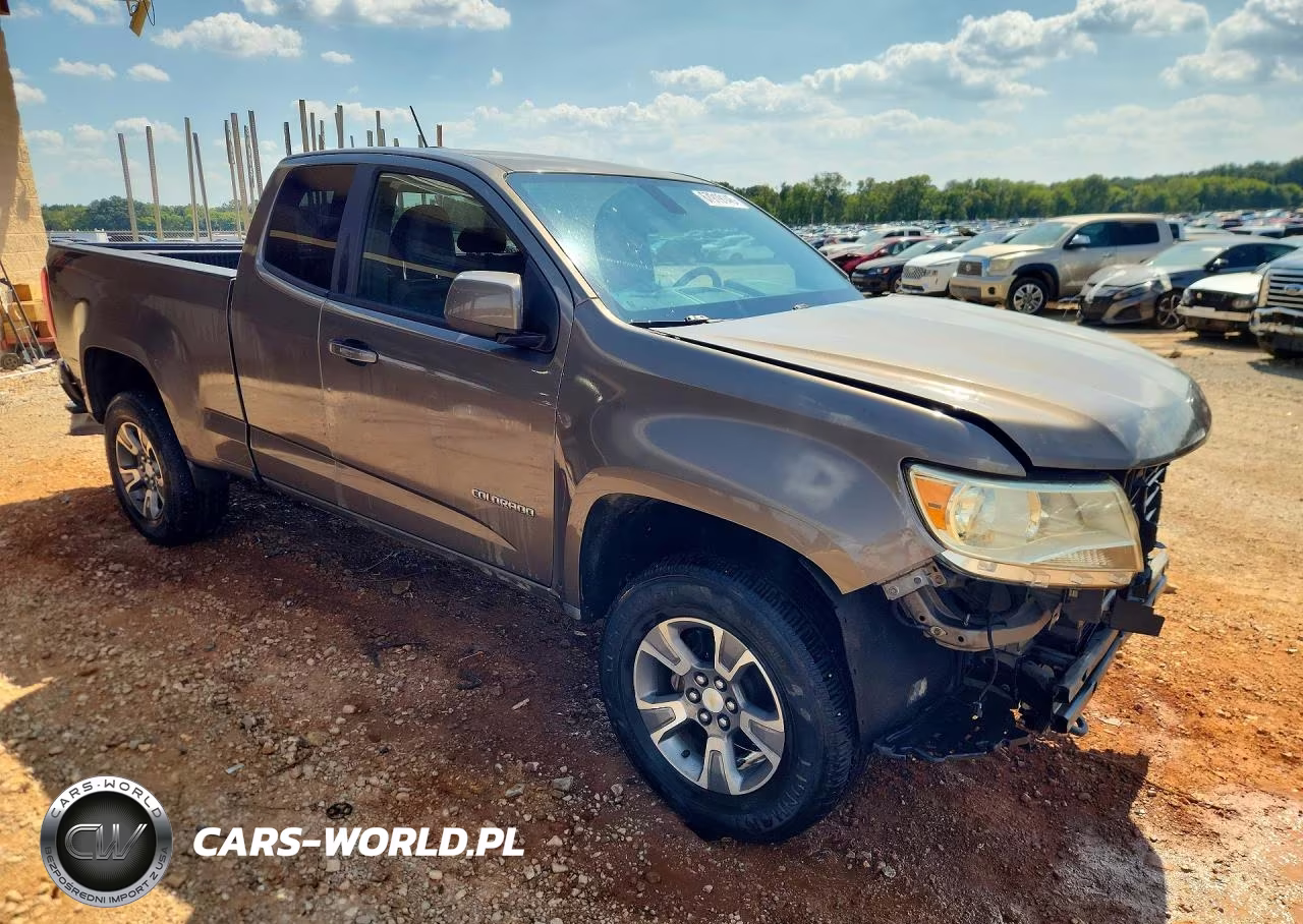2015 Chevrolet Colorado Z71 VIN:1GCHSCE38F1221155 - 4