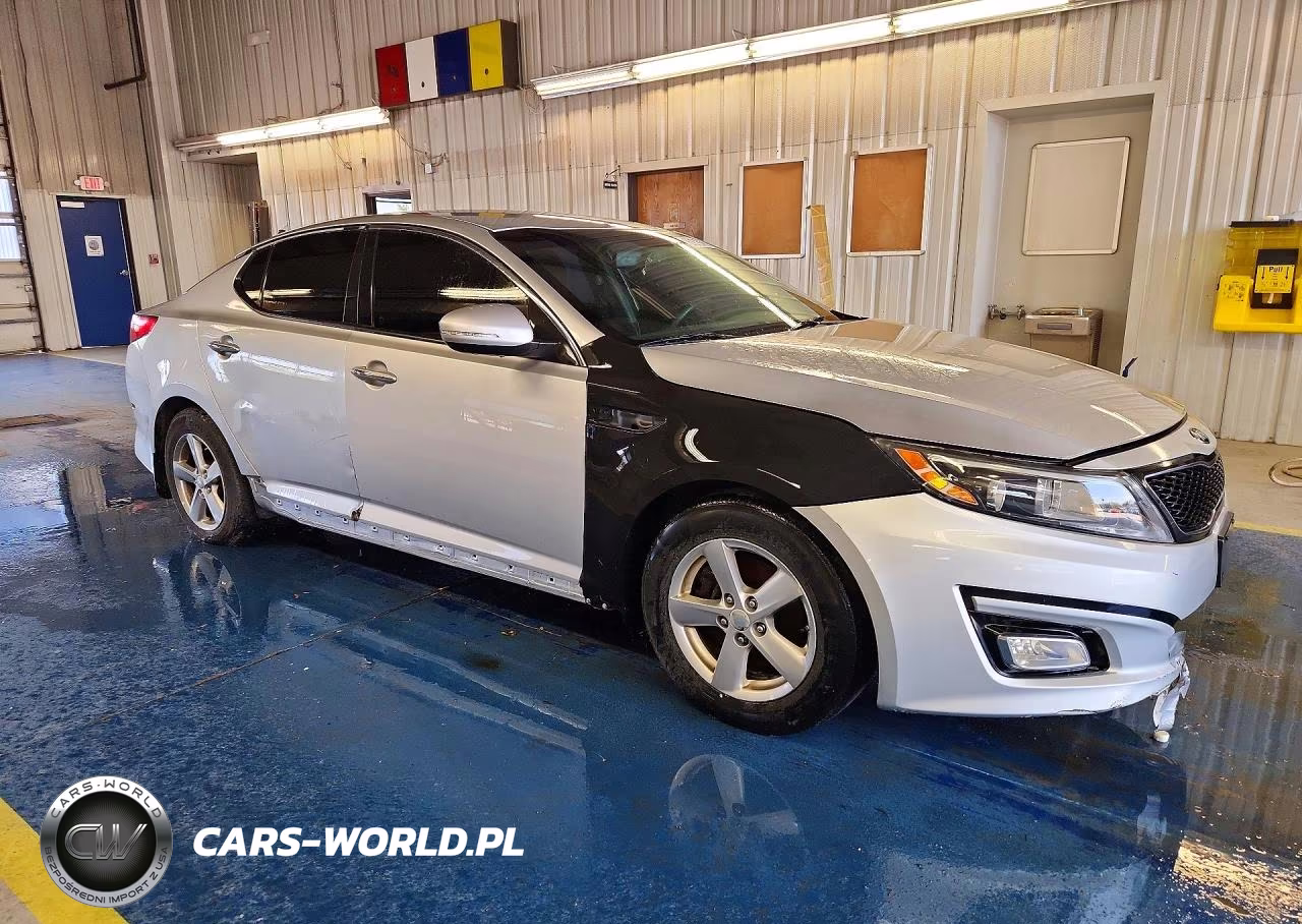 2015 Kia Optima Lx VIN:5XXGM4A75FG459800 - 4