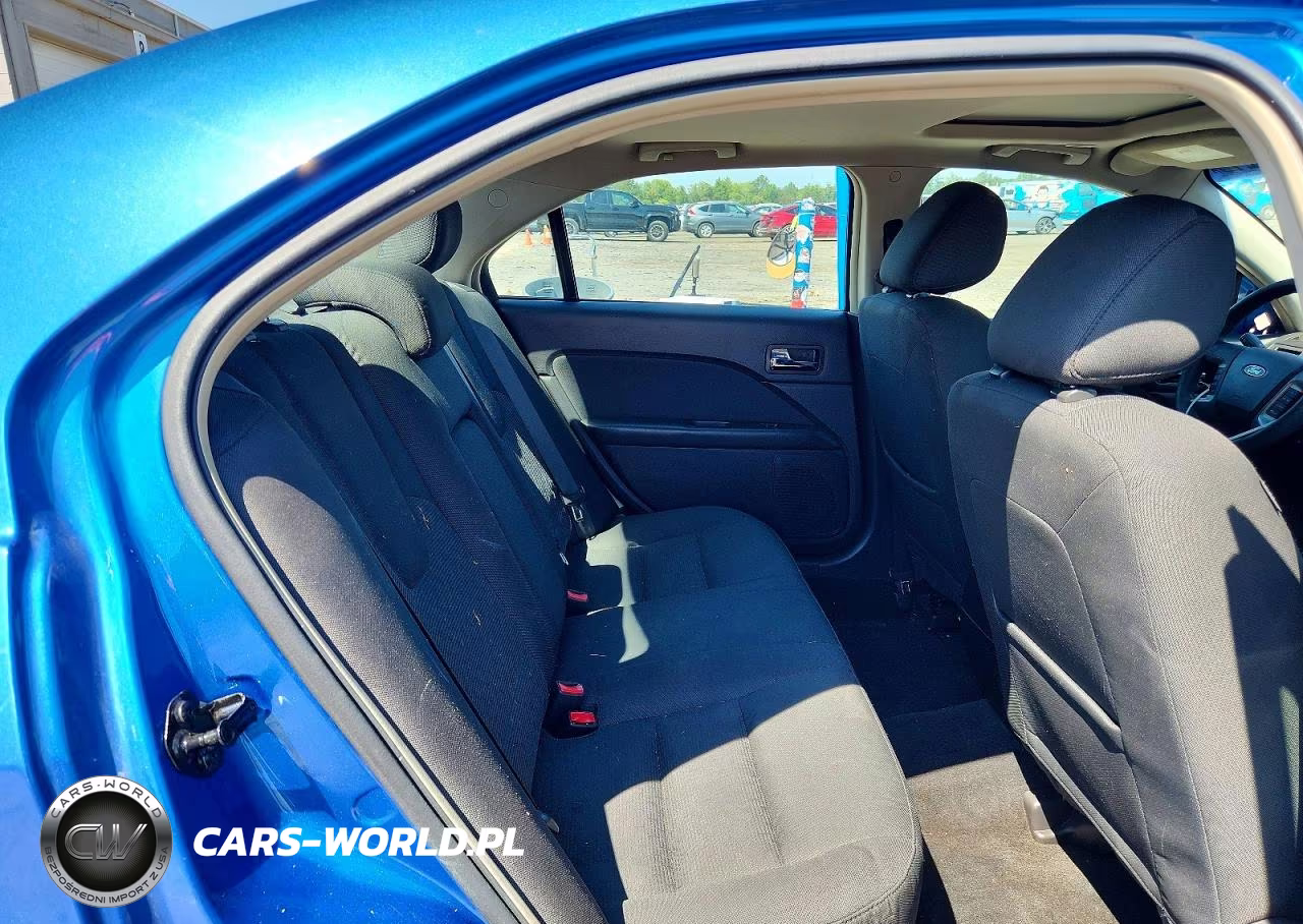 2012 Ford Fusion Se VIN:3FAHP0HA2CR103653 - 10