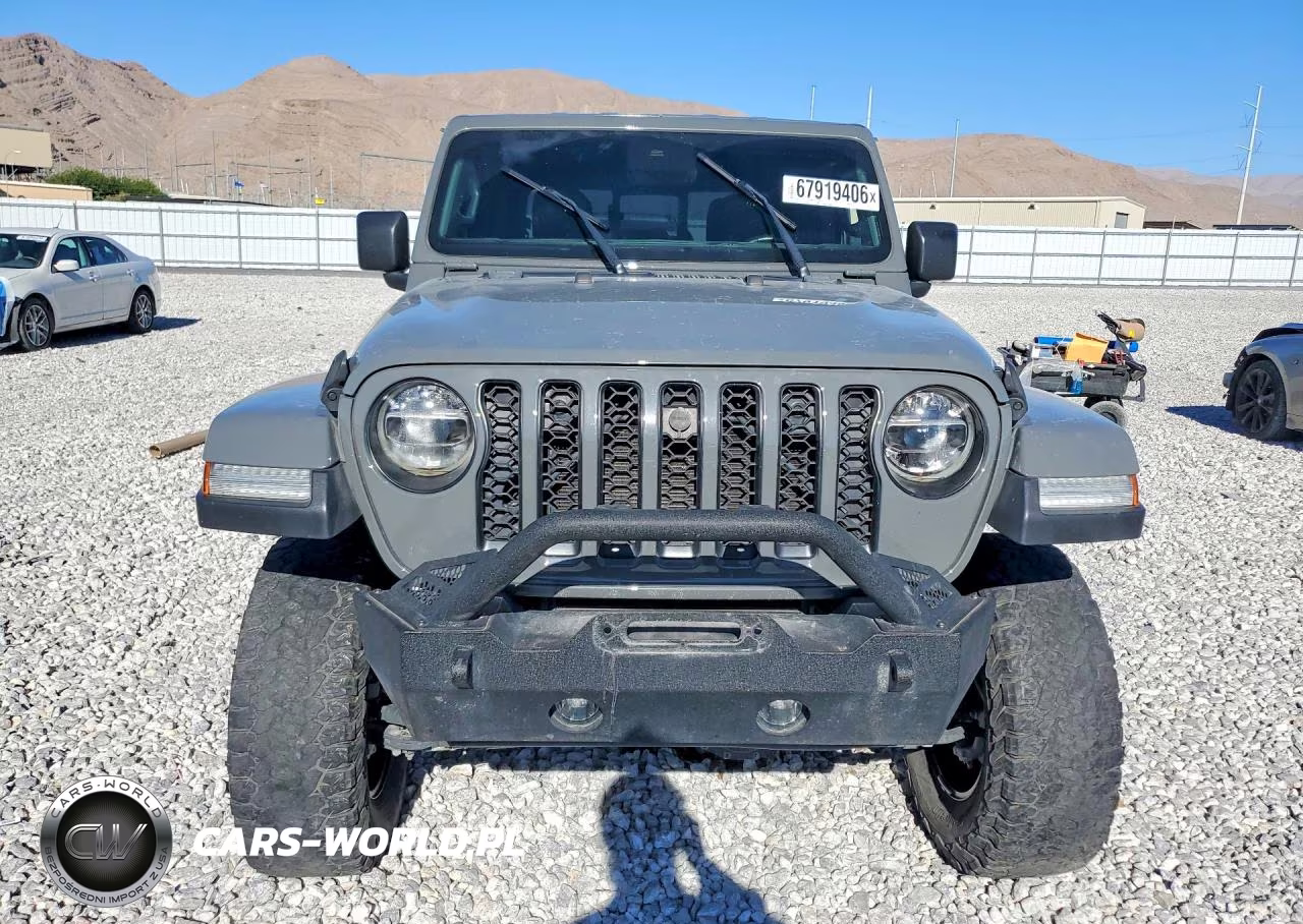 2020 Jeep Gladiator Overland VIN:1C6HJTFG6LL216239 - 5