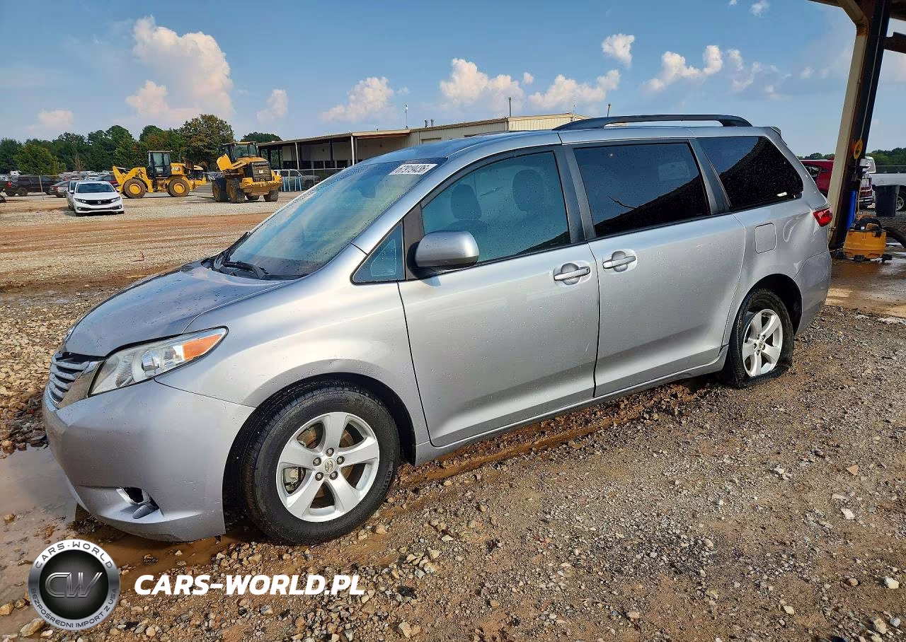 2016 Toyota Sienna Le VIN:5TDKK3DC9GS714712 - 1