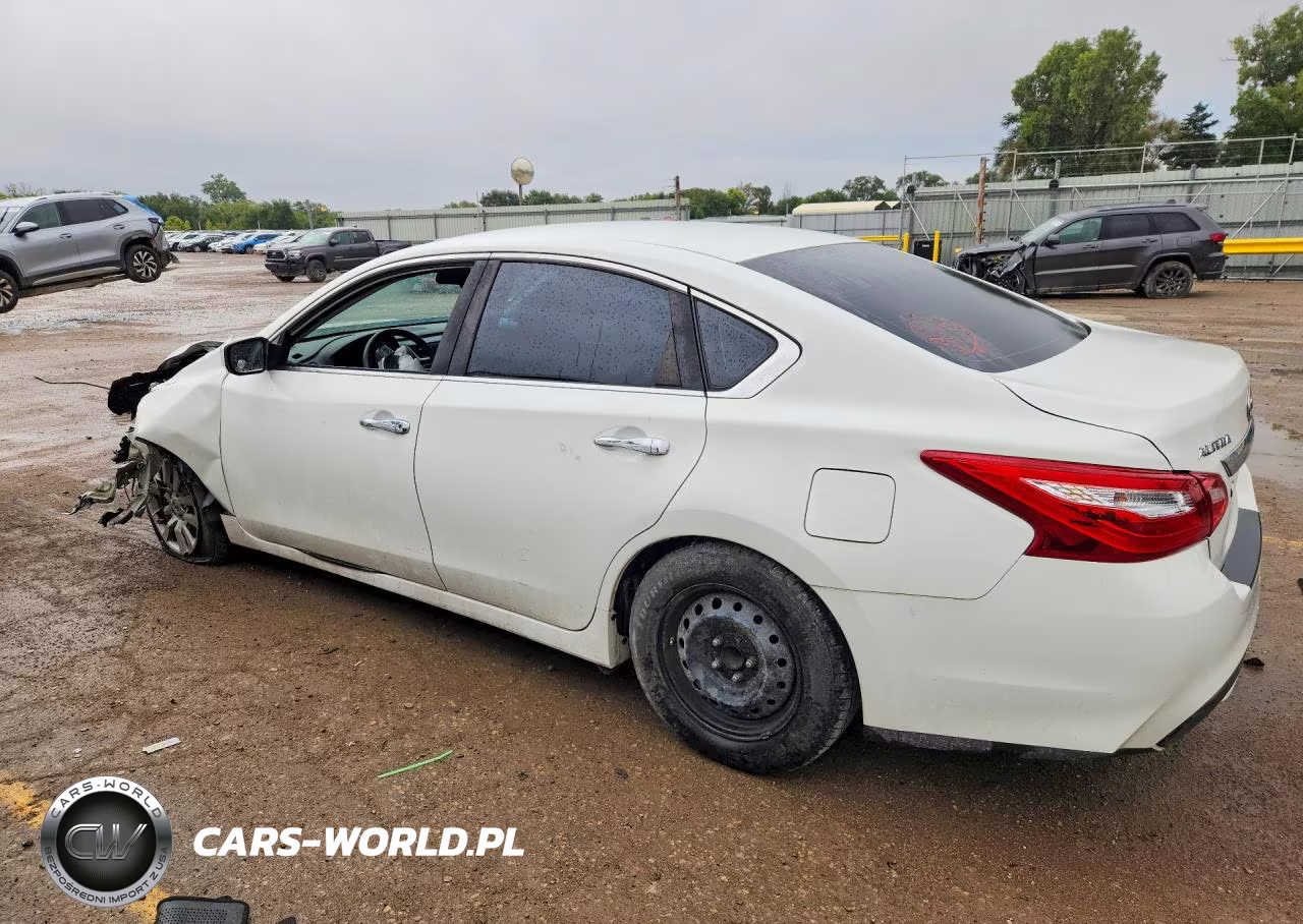 2017 Nissan Altima 2.5 S VIN:1N4AL3AP3HN360277 - 2