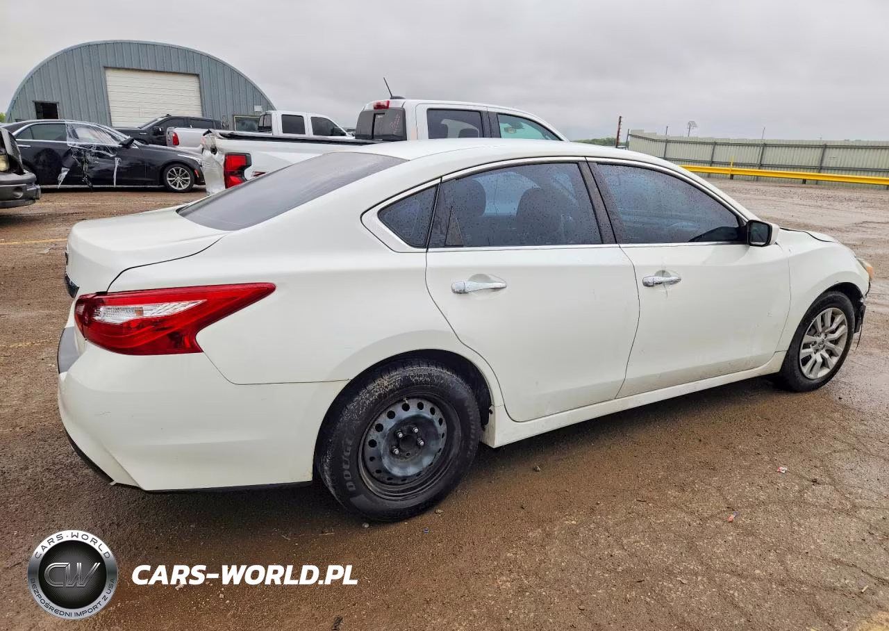 2017 Nissan Altima 2.5 S VIN:1N4AL3AP3HN360277 - 3