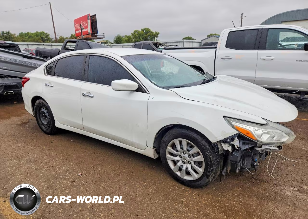 2017 Nissan Altima 2.5 S VIN:1N4AL3AP3HN360277 - 4
