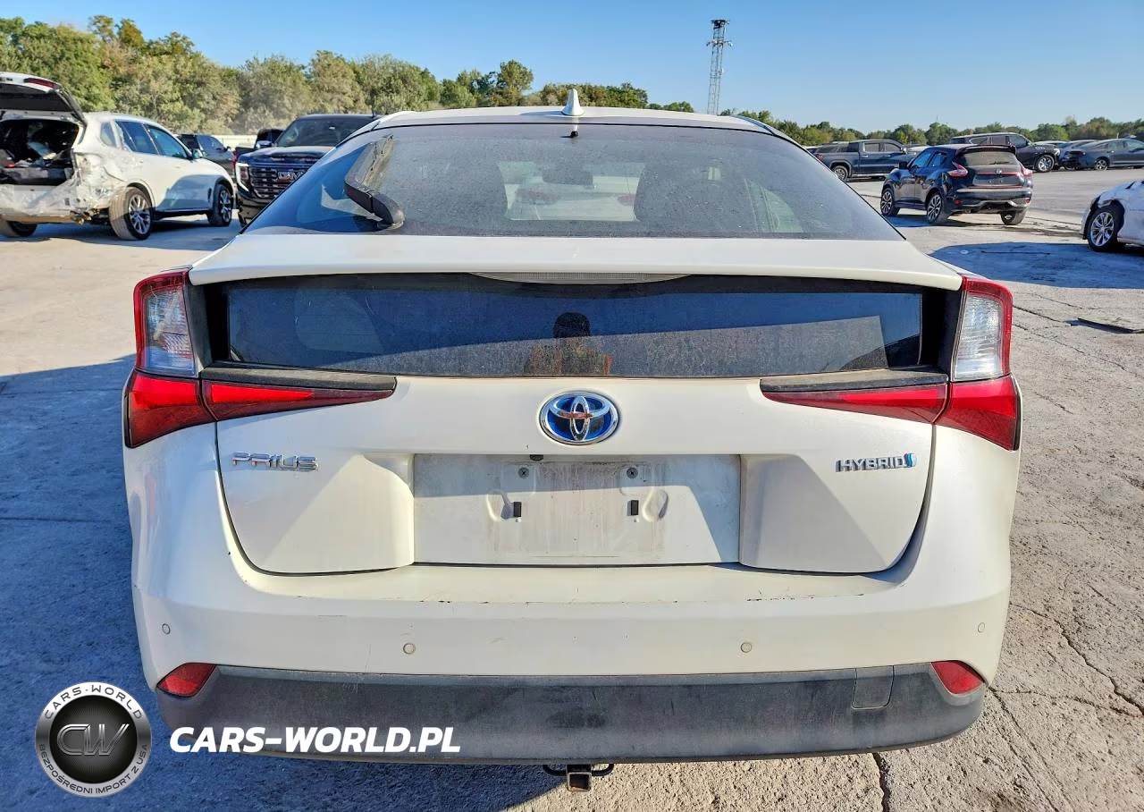 2019 Toyota Prius Le VIN:JTDKARFU2K3079080 - 6