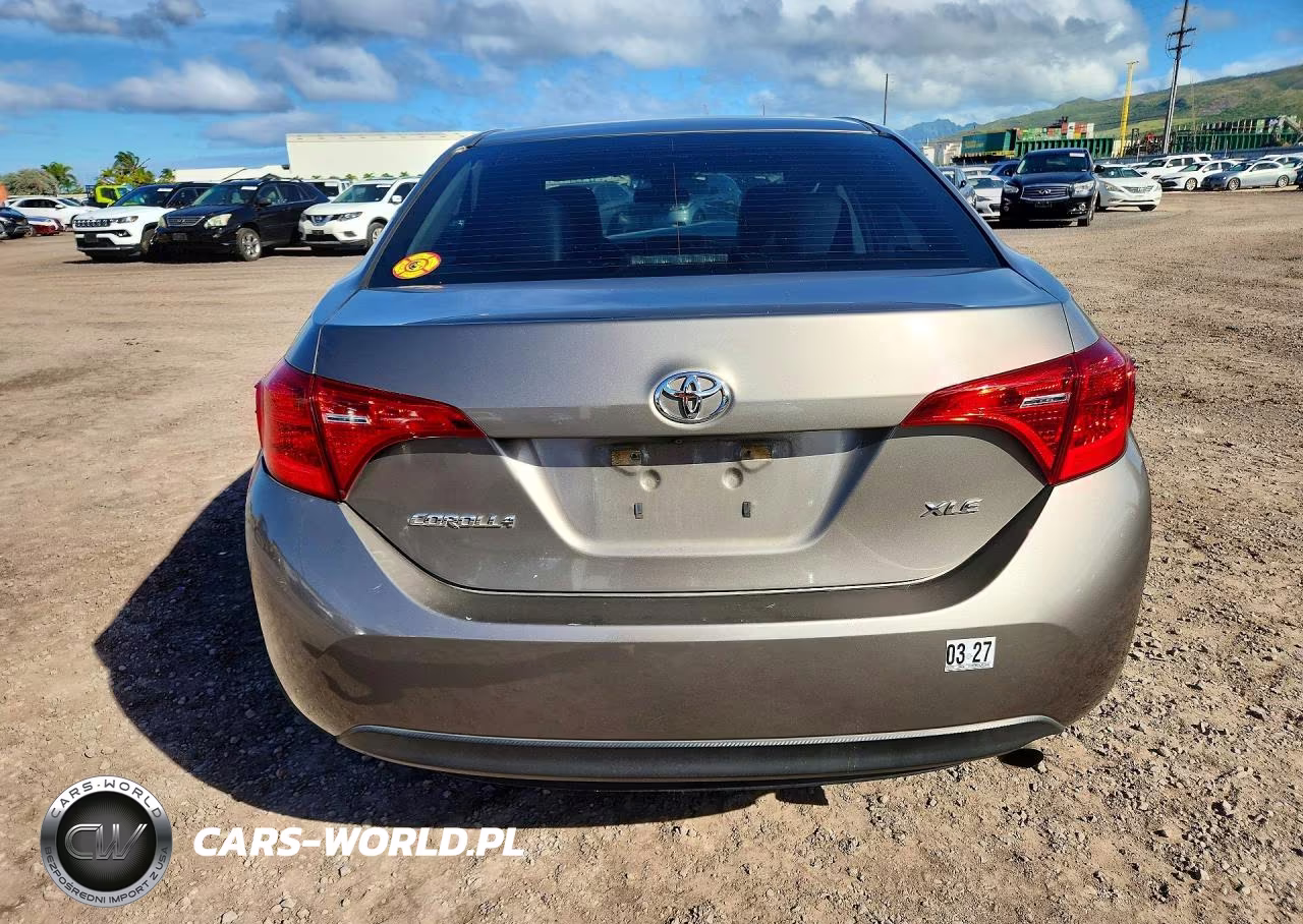 2018 Toyota Corolla L VIN:5YFBURHE6JP825632 - 6