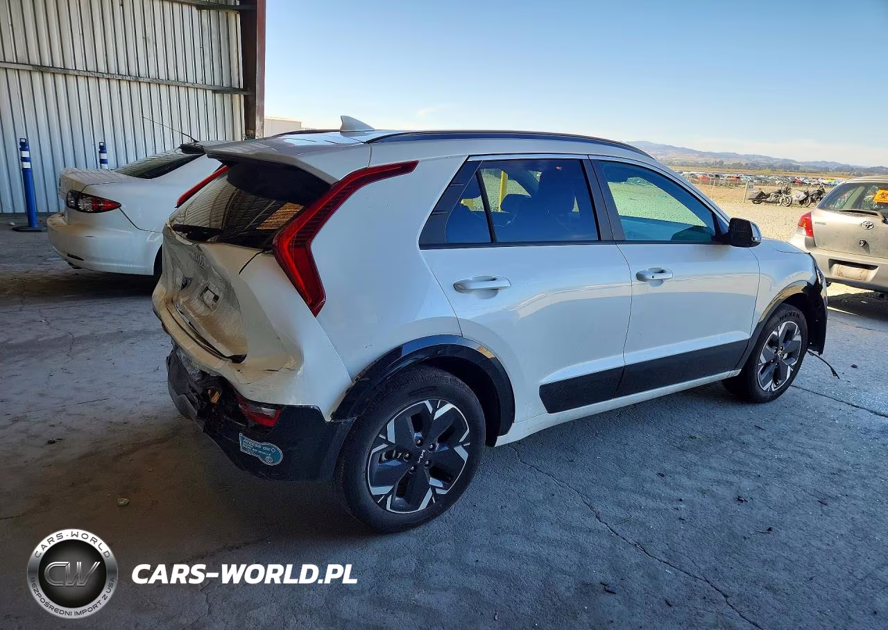 2024 Kia Niro Wind VIN:KNDCR3L19R5128469 - 3