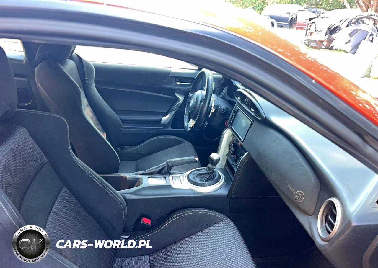 2017 Toyota 86 Base VIN:JF1ZNAA11H8710873 - 5