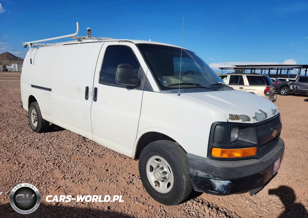 2011 Chevrolet Express G2500 VIN:1GCWGGCA1B1108501 - 4