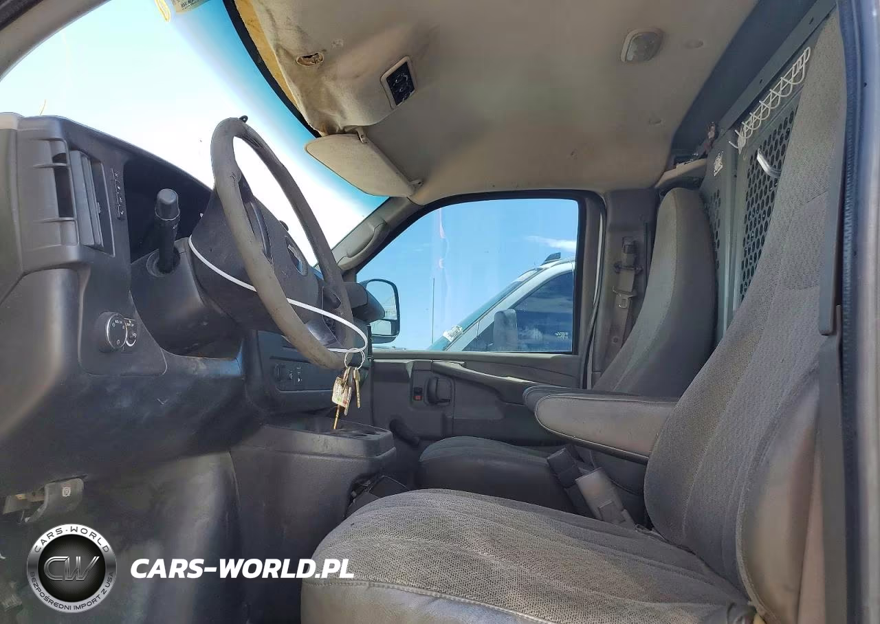 2011 Chevrolet Express G2500 VIN:1GCWGGCA1B1108501 - 7