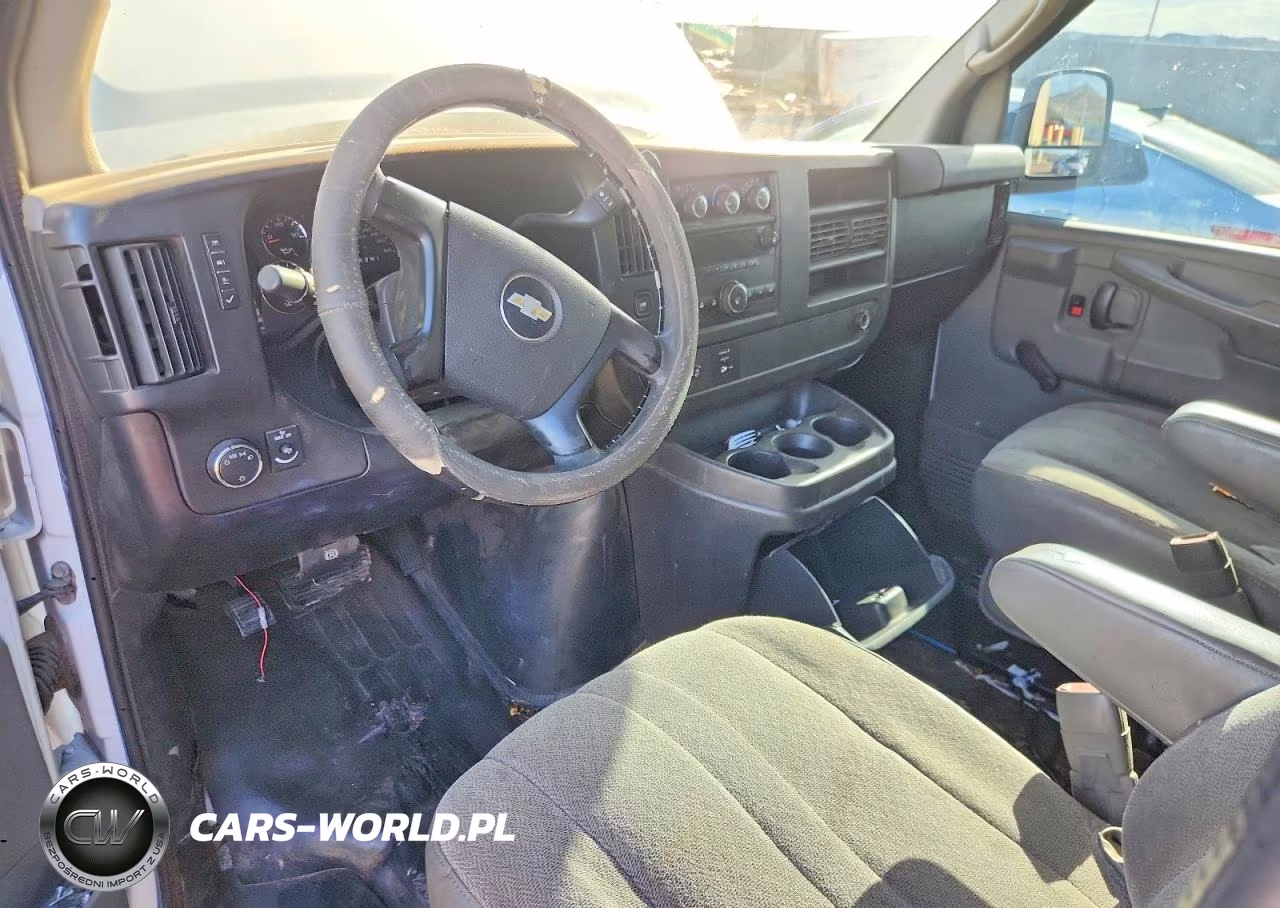 2011 Chevrolet Express G2500 VIN:1GCWGGCA1B1108501 - 8
