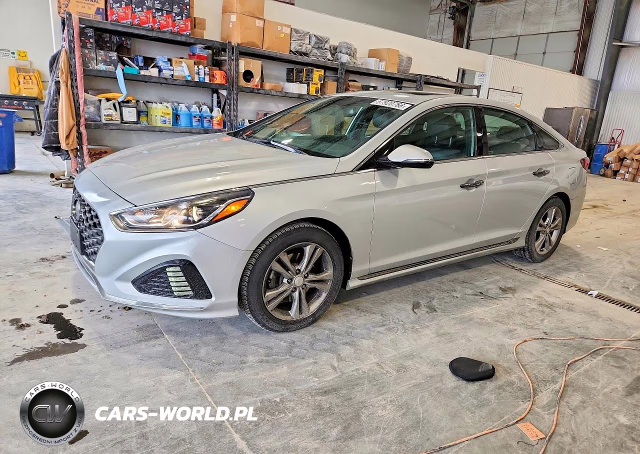 2018 Hyundai Sonata Sport VIN:5NPE34AF5JH664032 - 1