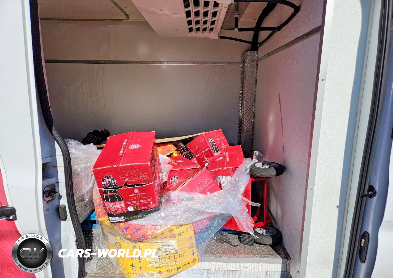 2024 Ford Transit T-250 VIN:1FTBR1C89RKA17791 - 11