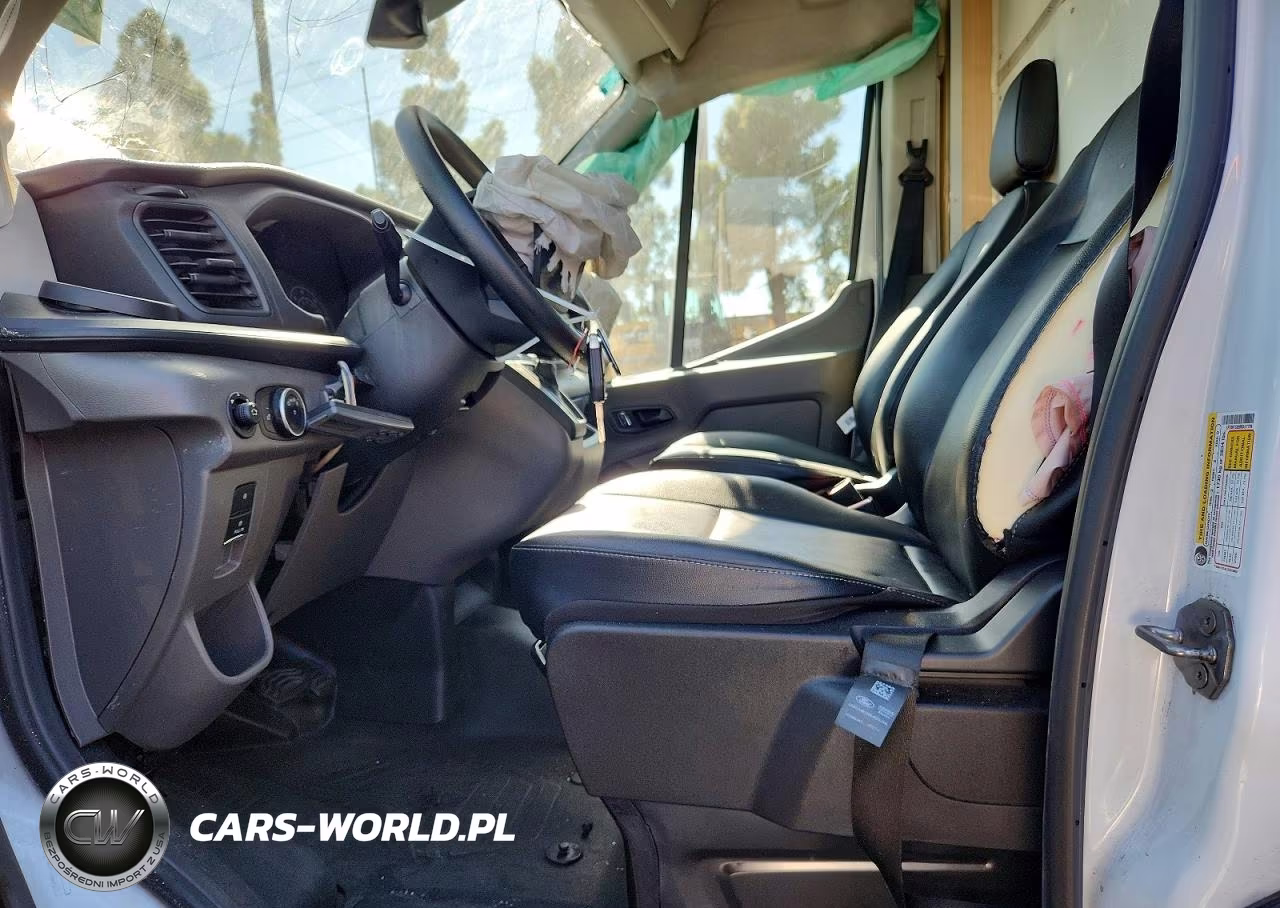 2024 Ford Transit T-250 VIN:1FTBR1C89RKA17791 - 7