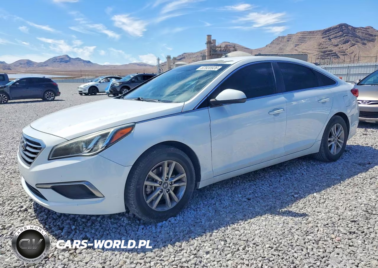 2016 Hyundai Sonata Se VIN:5NPE24AFXGH329814 - 1