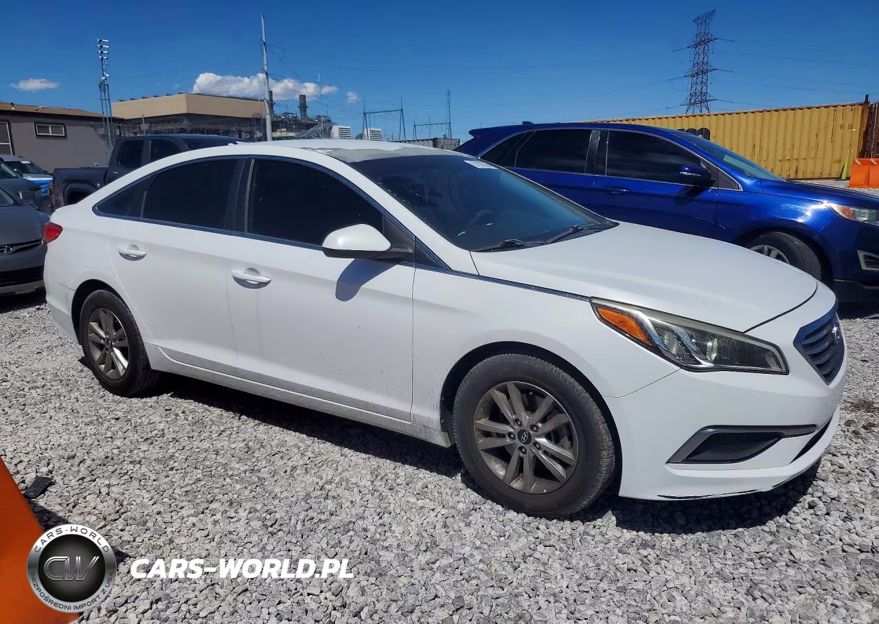 2016 Hyundai Sonata Se VIN:5NPE24AFXGH329814 - 4