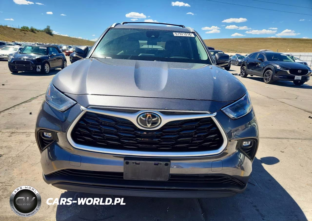 2022 Toyota Highlander Xle VIN:5TDHZRBH6NS589124 - 5