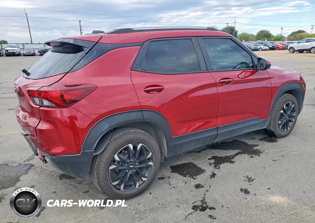 2021 Chevrolet Trailblazer Lt VIN:KL79MPS21MB143002 - 3