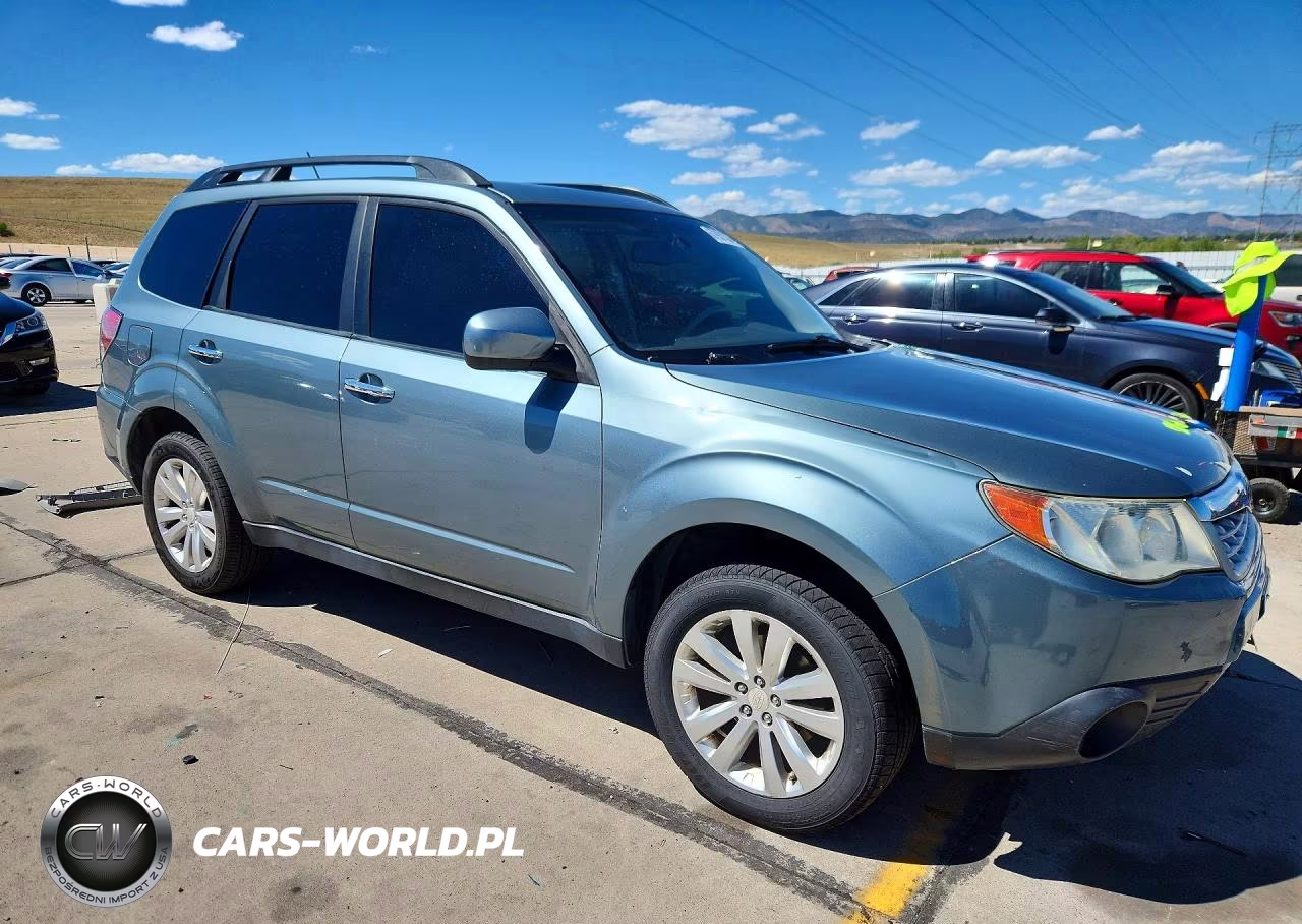 2012 Subaru Forester Limited VIN:JF2SHBEC4CH424840 - 4