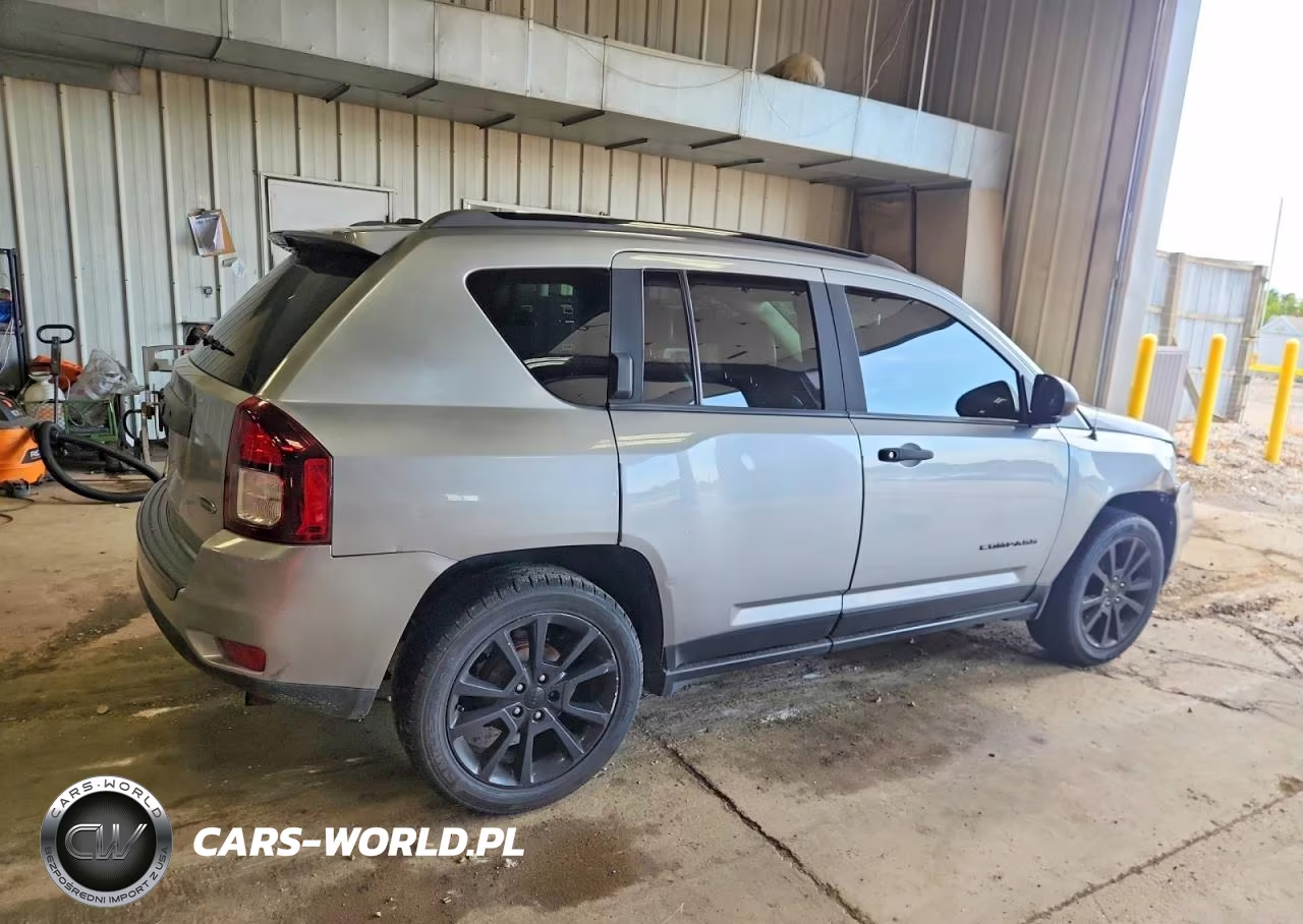 2014 Jeep Compass Sport VIN:1C4NJCBA9ED819440 - 3