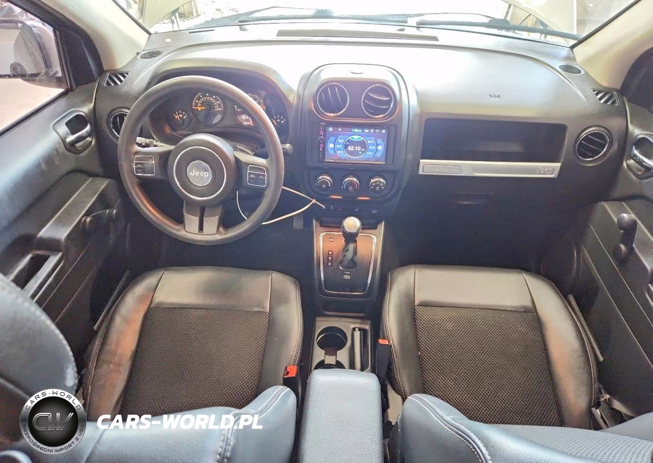 2014 Jeep Compass Sport VIN:1C4NJCBA9ED819440 - 8