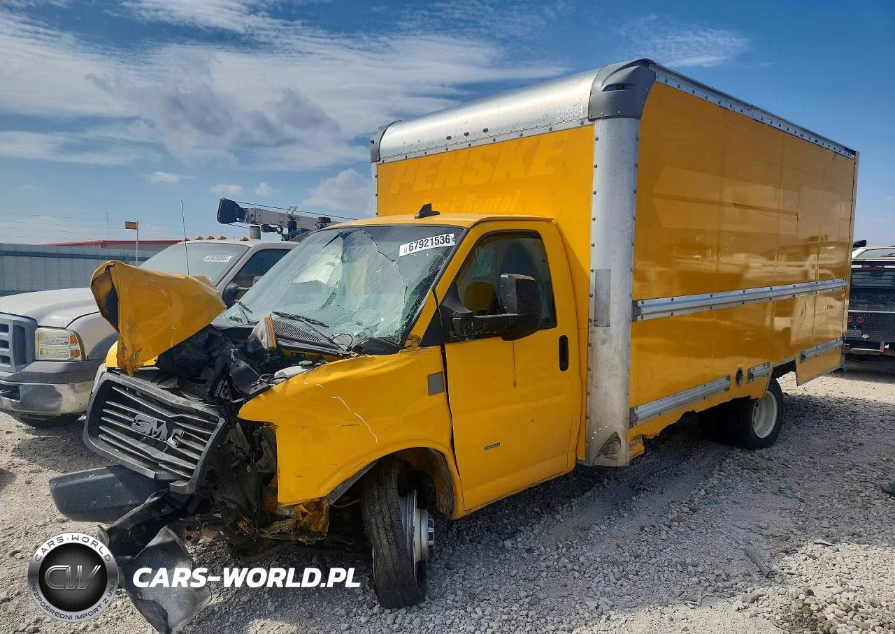 2022 GMC Savana Box Truck VIN:7GZ37TC77NN011075 - 1
