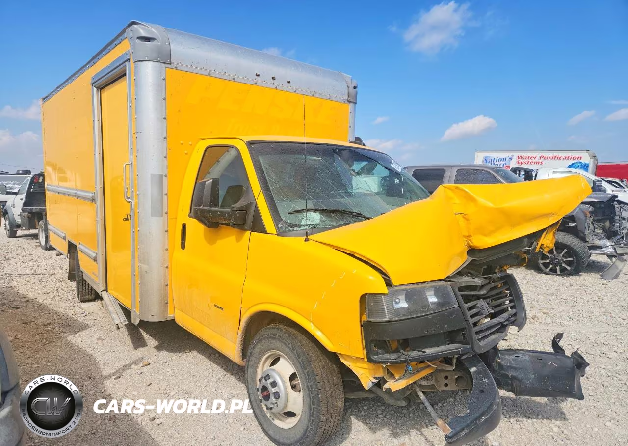 2022 GMC Savana Box Truck VIN:7GZ37TC77NN011075 - 4